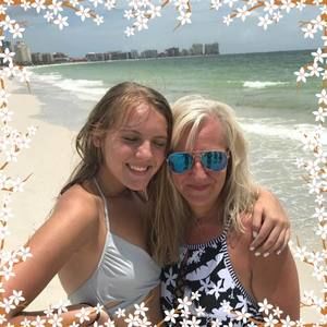 Meet your Posher, Gina